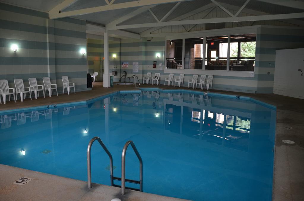 Merrimac Devil'S Head Resort מראה חיצוני תמונה